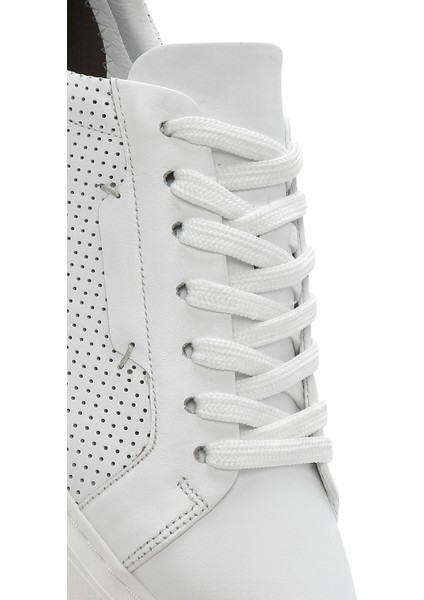 Erkek Beyaz Bağcıklı Deri Sneaker 25SFD640414