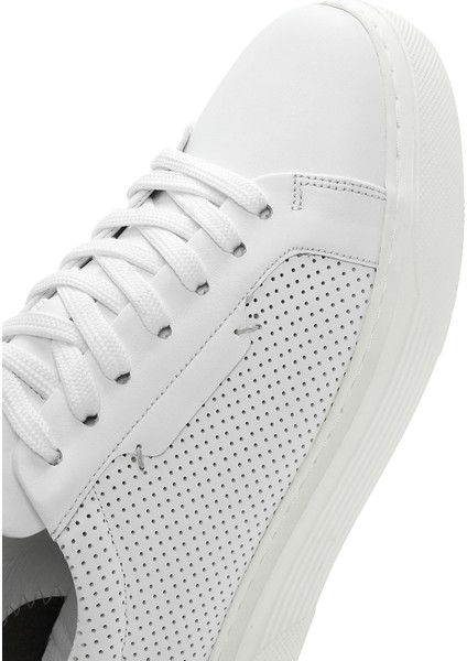 Erkek Beyaz Bağcıklı Deri Sneaker 25SFD640414