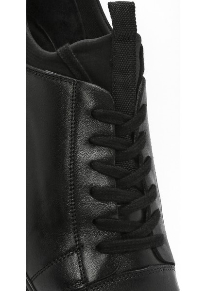 Erkek Siyah Bağcıklı Deri Sneaker 25SFD631418