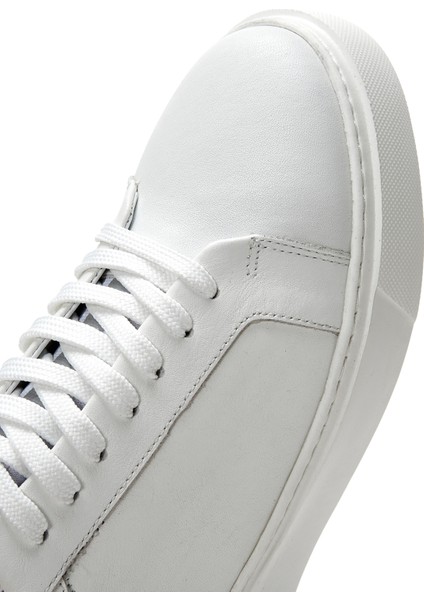 Erkek Beyaz Bağcıklı Deri Sneaker 25SFD610318