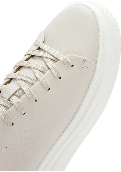 Erkek Beyaz Bağcıklı Kalın Tabanlı Deri Sneaker 25SFD6107FT