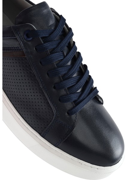 Erkek Lacivert Bağcıklı Deri Sneaker 25SFD750818