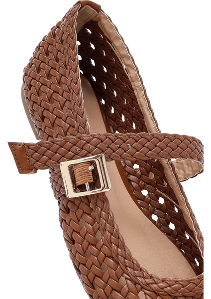 Kadın Taba Tokalı Örgülü Babet 25SFE452029