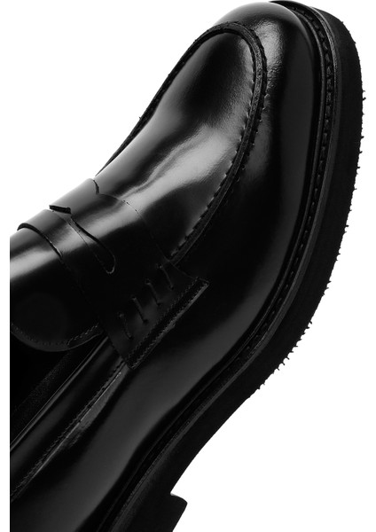 Erkek Siyah Deri Klasik Loafer 25SFD622122