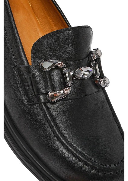 Kadın Siyah Tokalı Deri Loafer 25SFD510118