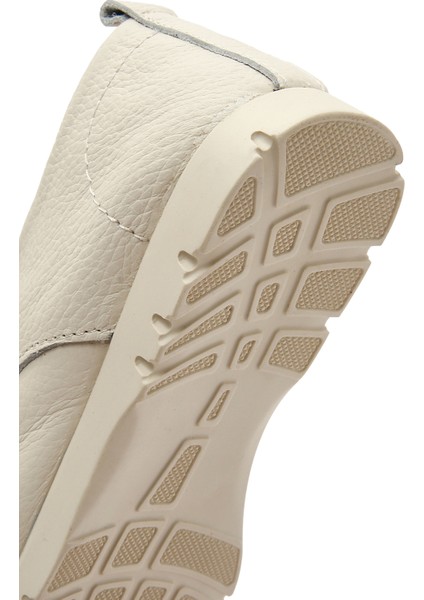 Kadın Bej Bağcıklı Deri Comfort Ayakkabı 25SFD1515FT