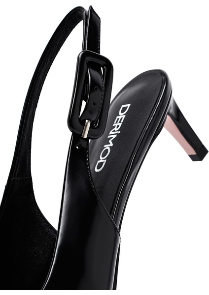 Kadın Siyah Arkası Açık Kısa Ince Topuklu Deri Ayakkabı 25SFD494222