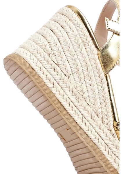 Kadın Altın Bilekten Tokalı Örgülü Dolgu Topuklu Espadril Sandalet 25sfe482614