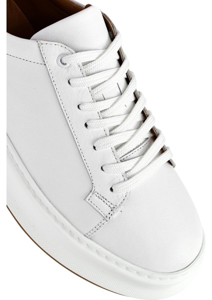 Erkek Beyaz Bağcıklı Kalın Tabanlı Deri Sneaker 25SFD675118
