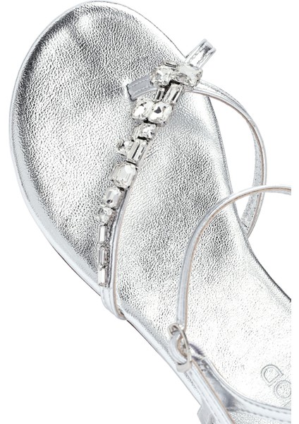 Kadın Siyah Taşlı Parmak Arası Sandalet 25sfe482914