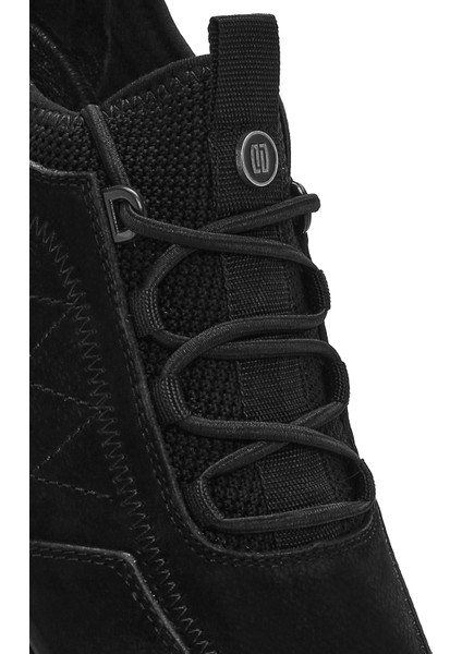 Erkek Siyah Bağcıklı Nubuk Deri Casual Sneaker 25SFD6500V3
