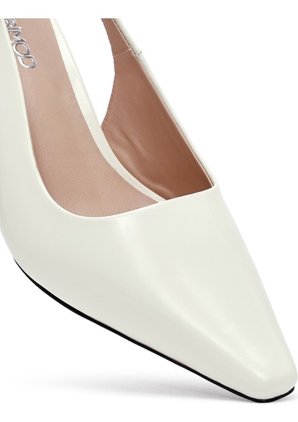 Kadın Krem Arkası Açık Kısa Ince Topuklu Deri Ayakkabı 25SFD494222