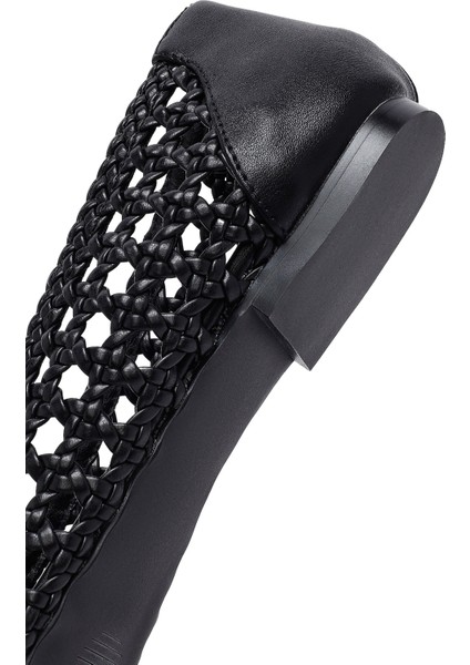 Kadın Siyah Örgülü Babet 25SFD443729