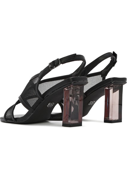 Kadın Siyah Bilekten Tokalı Kalın Topuklu Kumaş Sandalet 25SFD44256F
