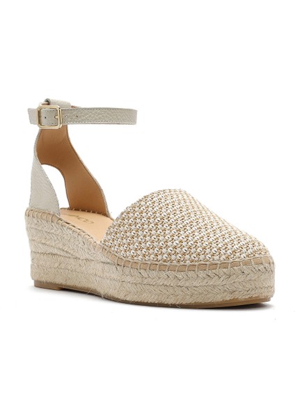 Kadın Bej Bilekten Tokalı Dolgu Topuklu Hasır Deri Espadril Sandalet 25SFD4574M7