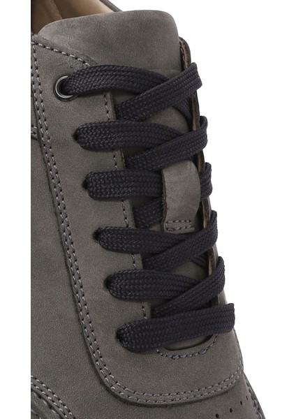 Erkek Gri Bağcıklı Kalın Tabanlı Nubuk Deri Sneaker 25SFD6110V3