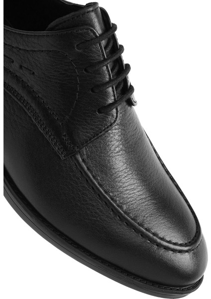 Erkek Siyah Bağcıklı Deri Klasik Ayakkabı 25SFD805018