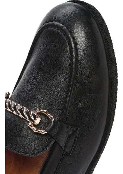 Kadın Siyah Tokalı Deri Loafer 25SFD510518