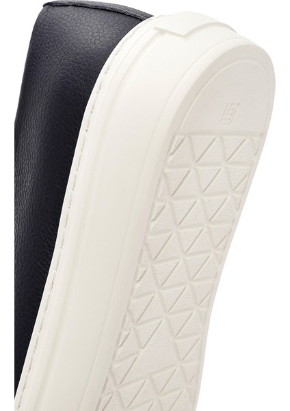 Erkek Lacivert Bağcıklı Kalın Tabanlı Deri Sneaker 25SFD6107FT