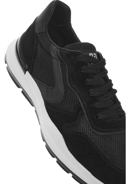 Erkek Siyah Bağcıklı Deri Sneaker 25SFD756214