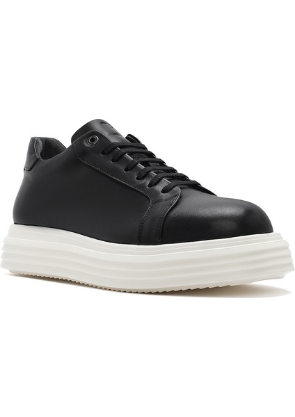 Erkek Siyah Kalın Tabanlı Bağcıklı Deri Sneaker 25SFD654118