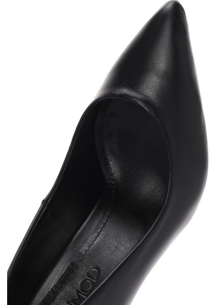 Kadın Siyah Ince Topuklu Deri Stiletto 25SFD405118