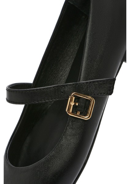 Kadın Siyah Bantlı Deri Babet 25SFD420118