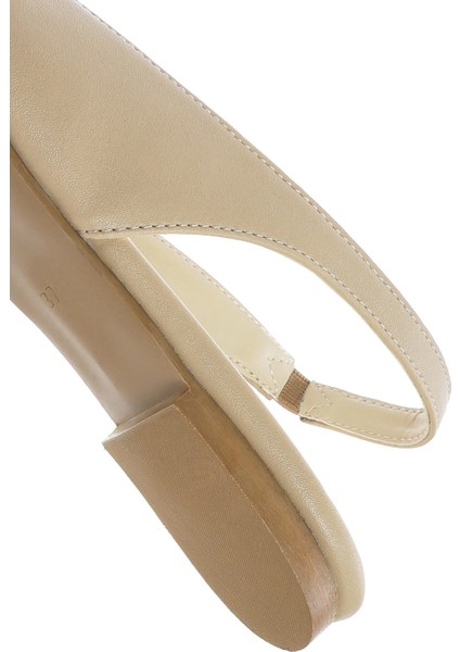 Kadın Krem Arkası Açık Babet 25SFE400118