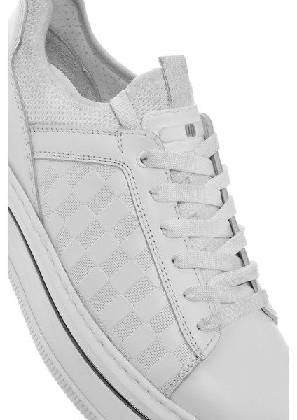 Erkek Beyaz Bağcıklı Kalın Tabanlı Deri Sneaker 25SFD650214