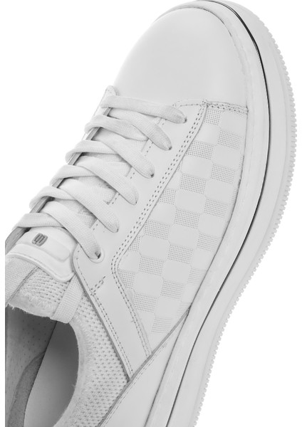 Erkek Beyaz Bağcıklı Kalın Tabanlı Deri Sneaker 25SFD650214
