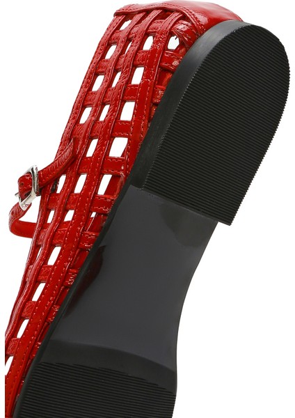 Kadın Kırmızı Bantlı Rugan Deri Babet 25SFD182516