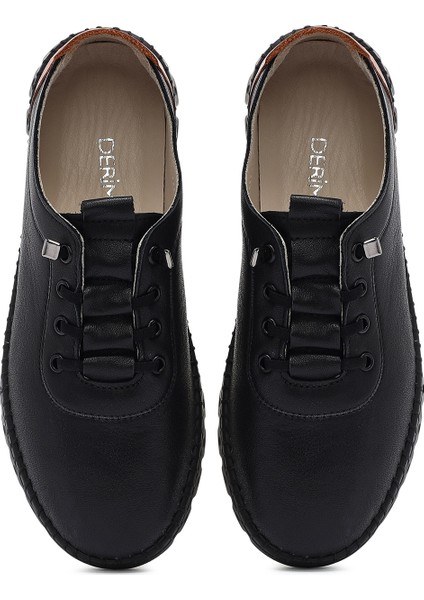 Kadın Siyah Bağcıklı Deri Sneaker 25SFD501618