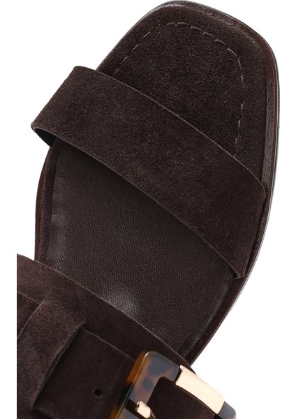 Kadın Kahverengi Tokalı Süet Deri Terlik 25SFD160710