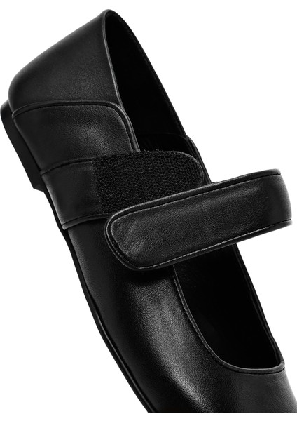Kadın Siyah Klasik Deri Babet 25SFD140618