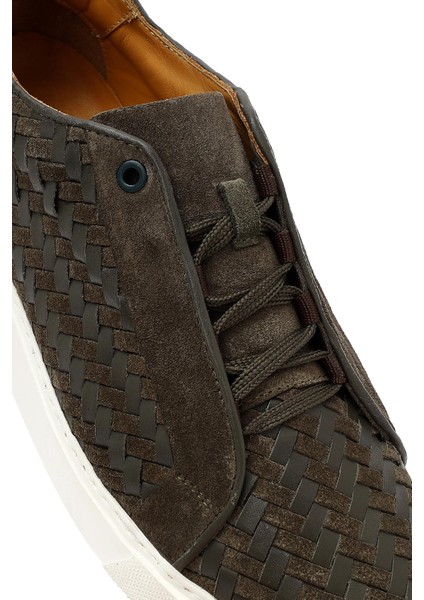 Erkek Haki Bağcıklı Örgülü Kalın Tabanlı Deri Sneaker 25SFD795214