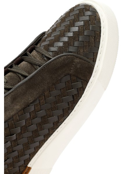 Erkek Haki Bağcıklı Örgülü Kalın Tabanlı Deri Sneaker 25SFD795214
