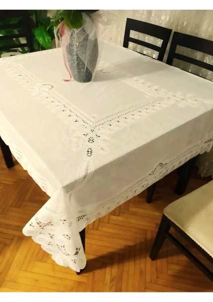 Krem Çiçek Desenli Pvc Muşamba Mutfak Masa Örtüsü 120X150 cm fiyatları