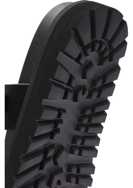 Kadın Siyah Çift Tokalı Terlik 25SFE401118