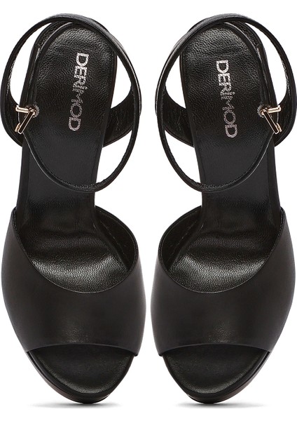 Kadın Siyah Bilekten Tokalı Platformlu Yüksek Kalın Topuklu Deri Sandalet 25SFD120518