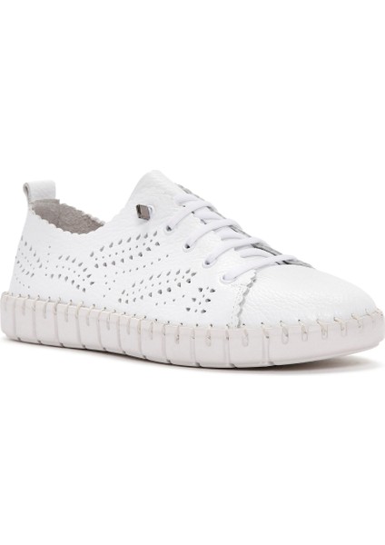 Kadın Beyaz Bağcıklı Desenli Deri Comfort Sneaker 25SFD5006FT