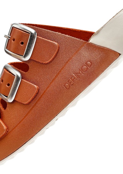 Kadın Turuncu Tokalı Metalik Deri Comfort Terlik 25SFD500132