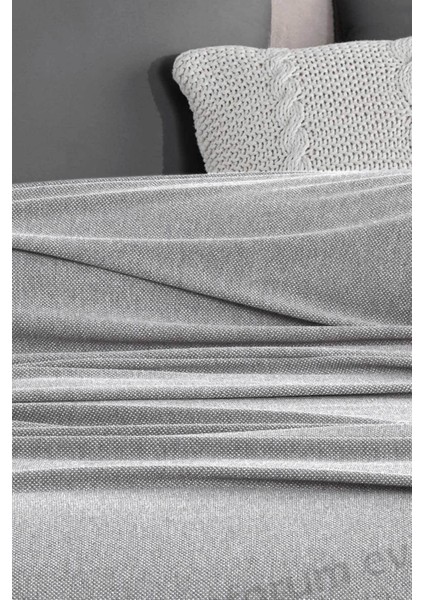 Çift Kişilik Dört Mevsim Gri Pike Yatak Örtüsü, Şık ve Konforlu Uyku Ortamı Sağlar. fiyatları