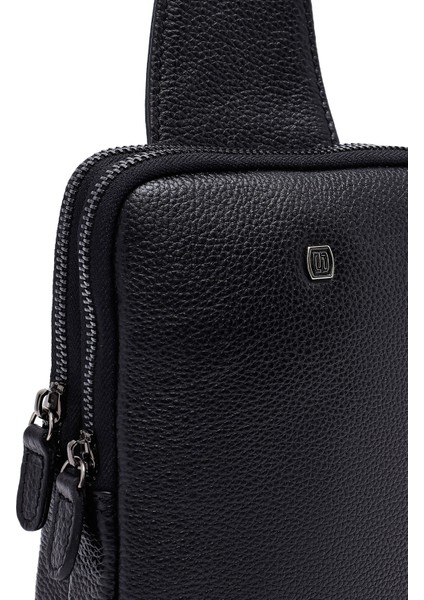 Erkek Siyah Mini Deri Çapraz Çanta 25SBD3533FT
