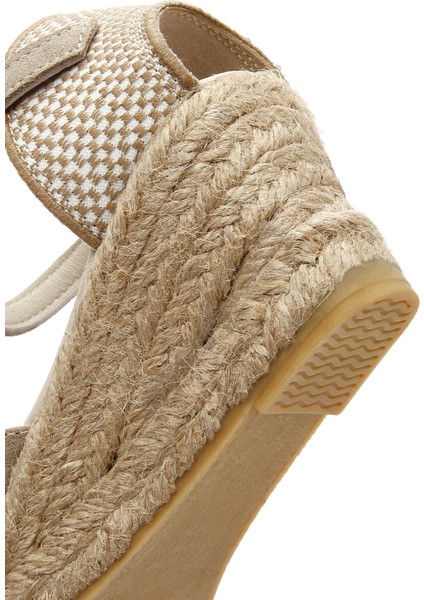 Kadın Bej Bilekten Bantlı Dolgu Topuklu Süet Deri Espadril 25SFD205710