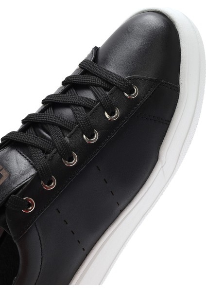Erkek Siyah Bağcıklı Deri Sneaker 25SFD707518