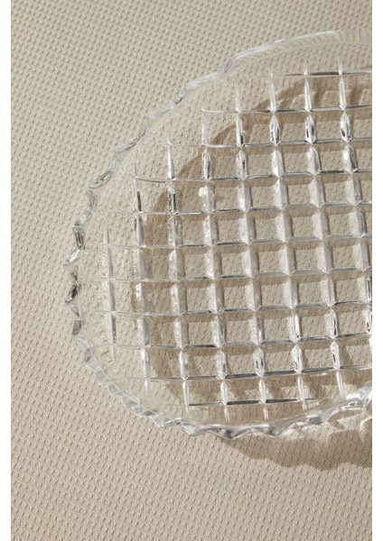 El Yapımı Cam Kahvaltı Tabağı, Beyaz, Kafes Model, Şık ve Zarif Tasarım modelleri