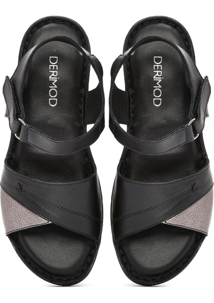 Kadın Siyah Bilekten Bağlamalı Comfort Deri Sandalet 25SFD410418