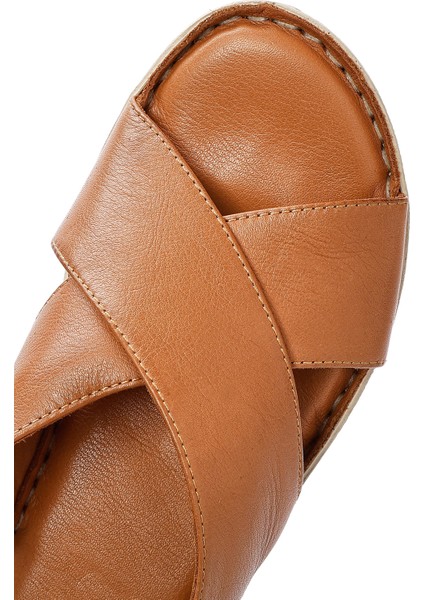 Kadın Taba Arkadan Bağlamalı Deri Comfort Sandalet 25SFD410318