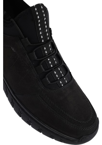 Erkek Siyah Bağcıklı Nubuk Deri Comfort Sneaker 25SFD6418V3