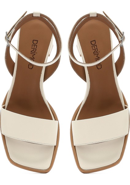 Kadın Siyah Bilekten Tokalı Kalın Topuklu Deri Sandalet 25sfd131218